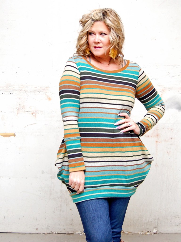 Tunic length with bottom band